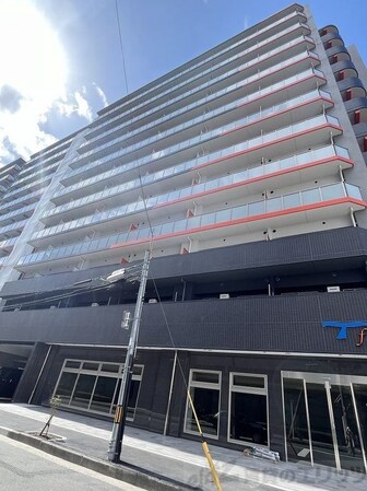 セレニテフラン新大阪の物件外観写真